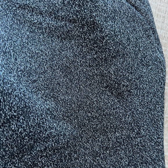 SOLD Lululemon Scuba High-Rise Jogger *Sparkle in Black Size 4 - Picture 6 of 6